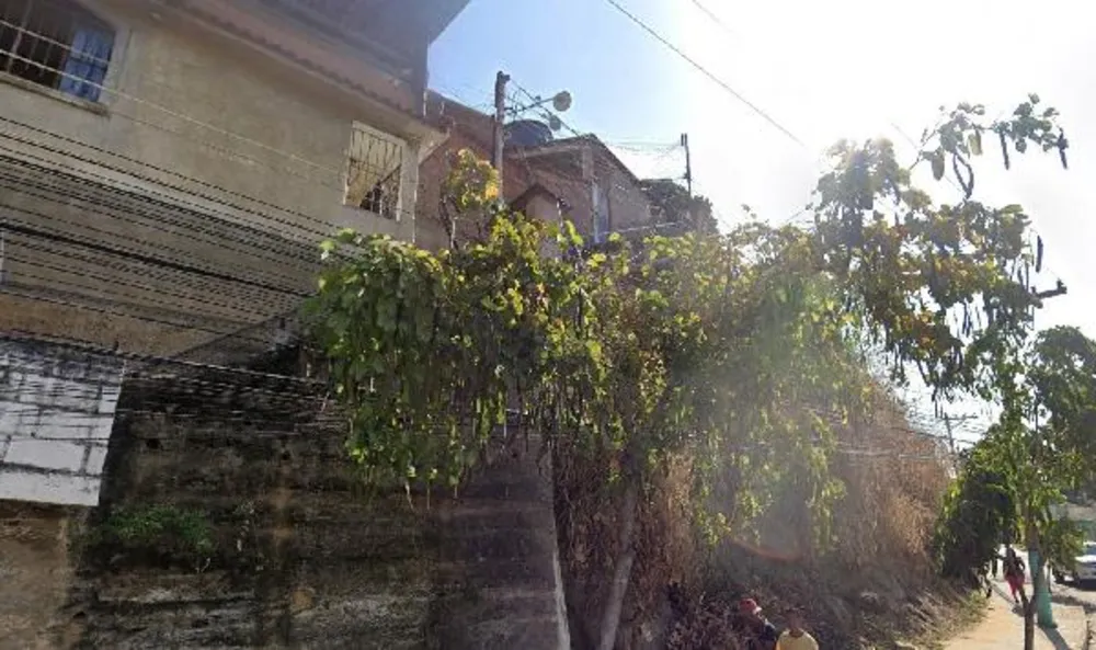 Casa, 2 quartos, 302 m² - Foto 1