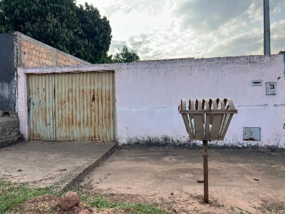Casa, 2 quartos, 225 m² - Foto 1