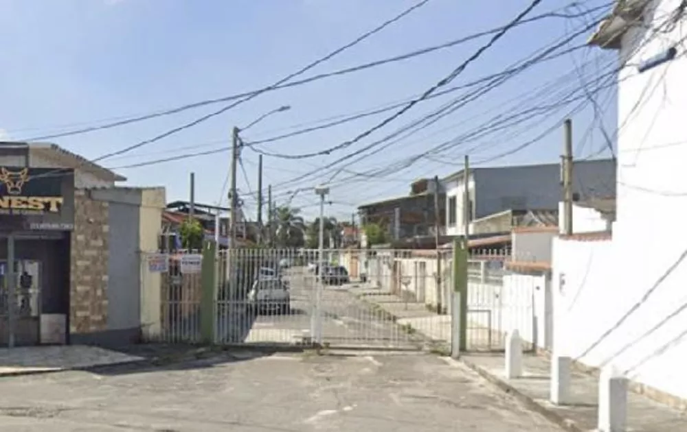 Casa, 2 quartos, 273 m² - Foto 1