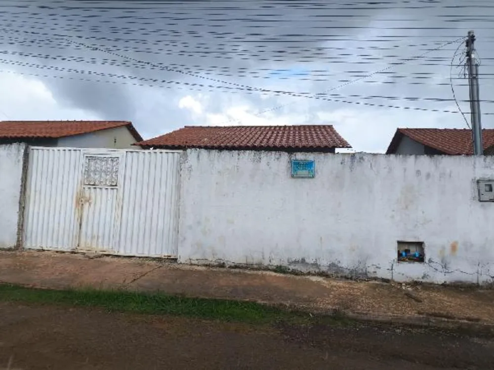 Casa, 2 quartos, 200 m² - Foto 1