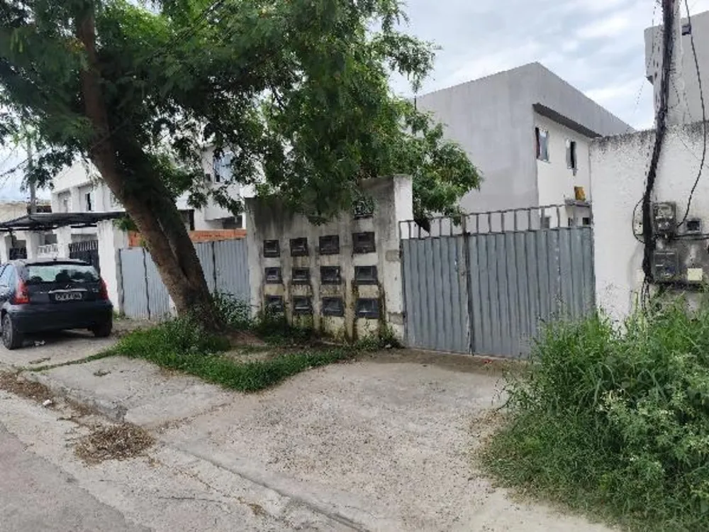 Casa, 2 quartos, 600 m² - Foto 2