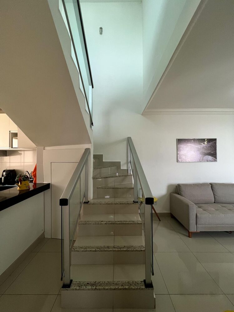 Apartamento à venda com 2 quartos, 99m² - Foto 2