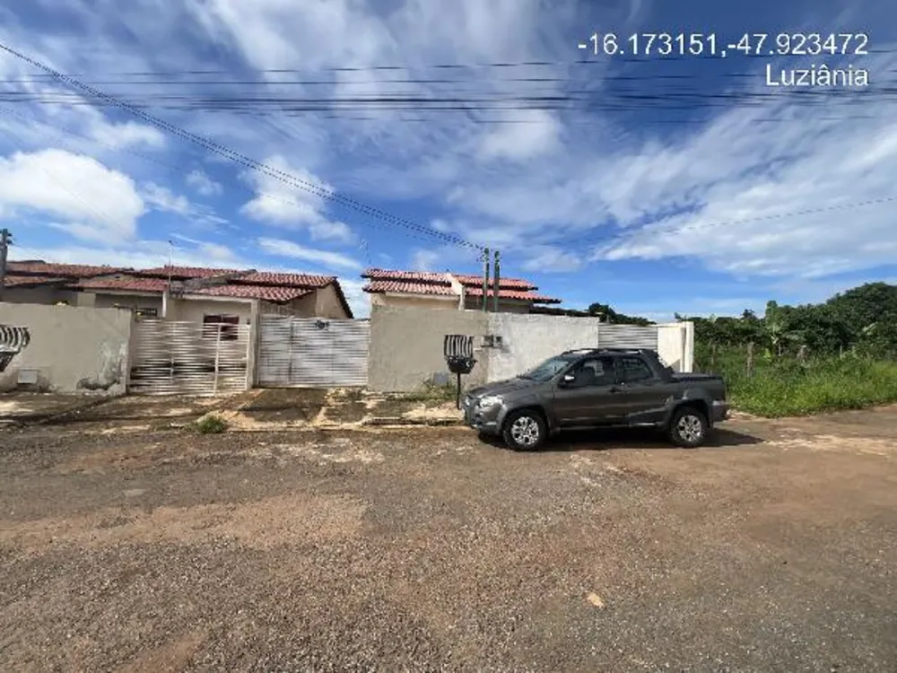 Casa, 2 quartos, 180 m² - Foto 1