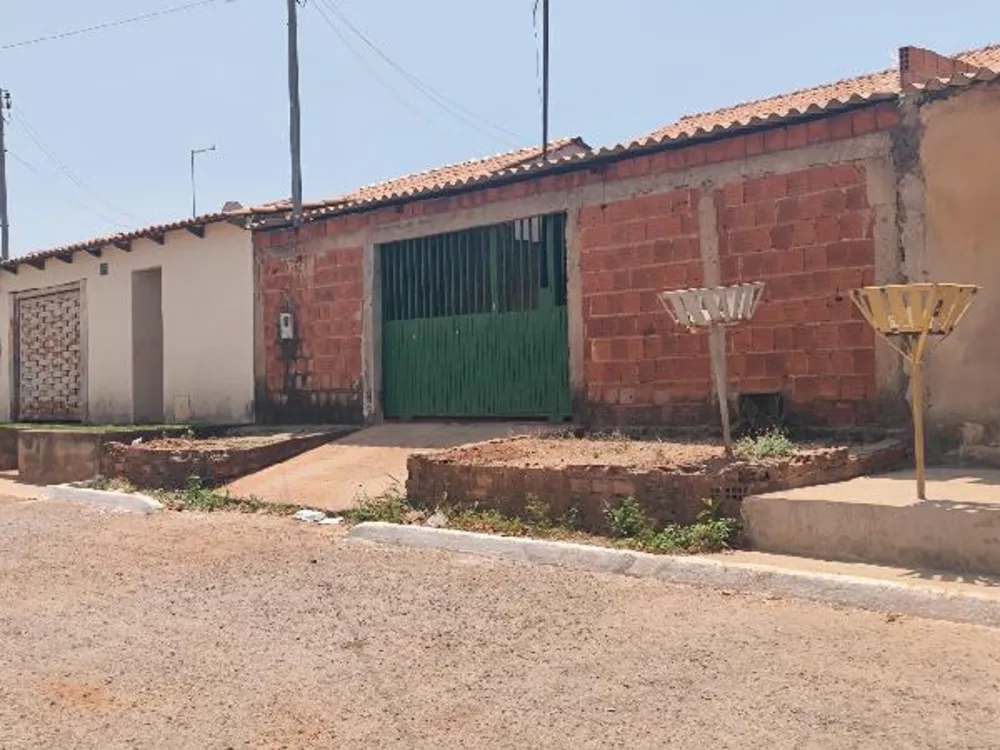 Casa, 2 quartos, 180 m² - Foto 1