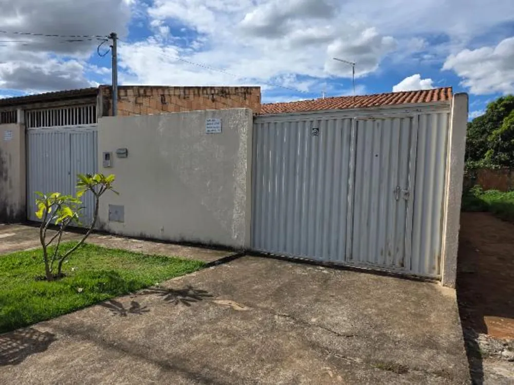 Casa, 2 quartos, 180 m² - Foto 1