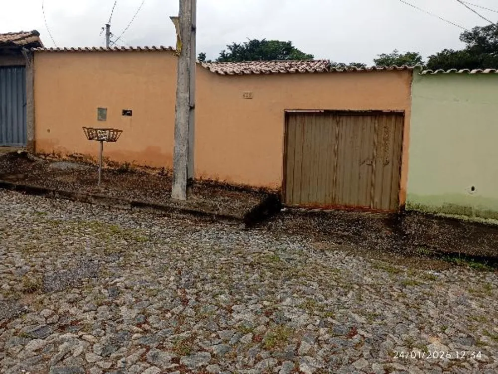 Casa, 2 quartos, 182 m² - Foto 1