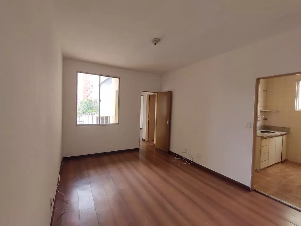 Apartamento à venda com 2 quartos, 58m² - Foto 1