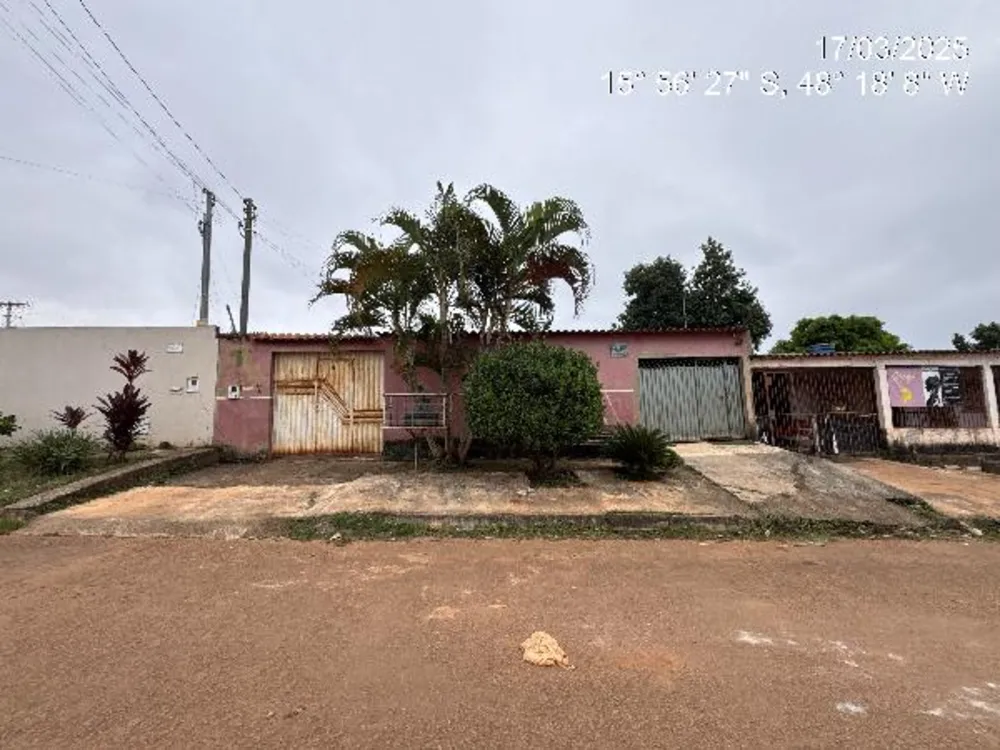 Casa, 2 quartos, 360 m² - Foto 1
