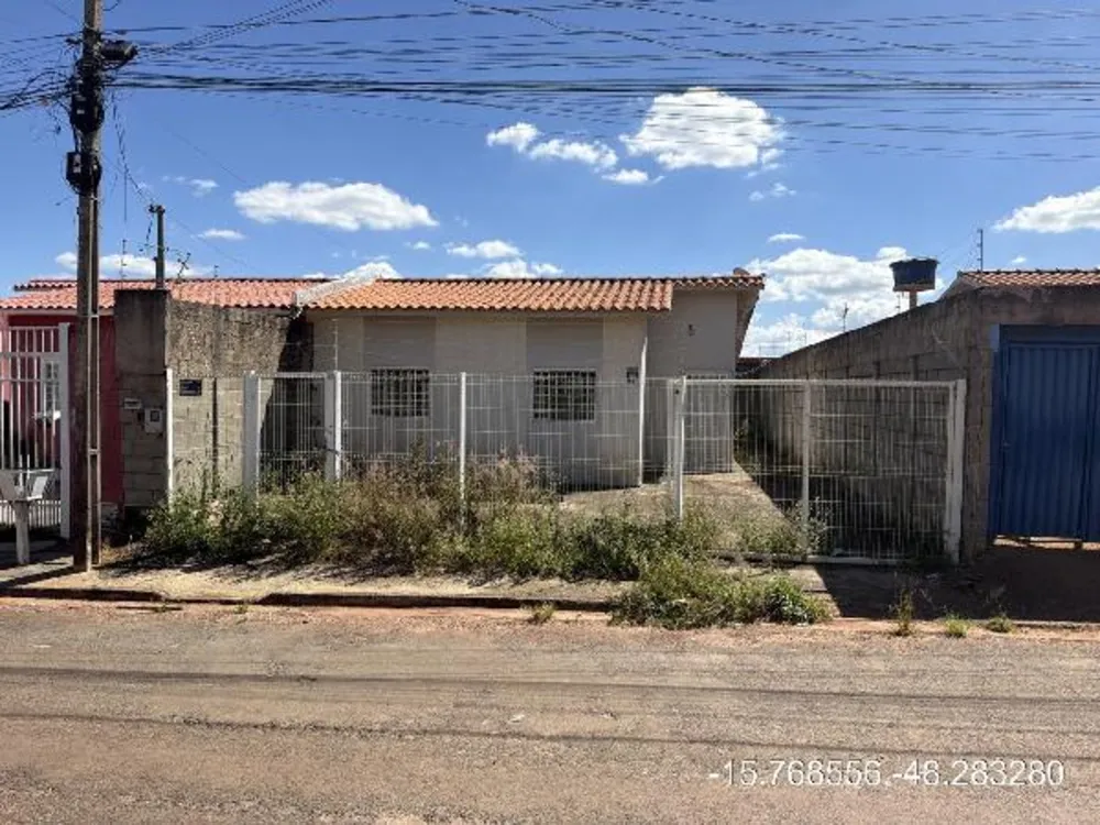 Casa, 3 quartos, 200 m² - Foto 1