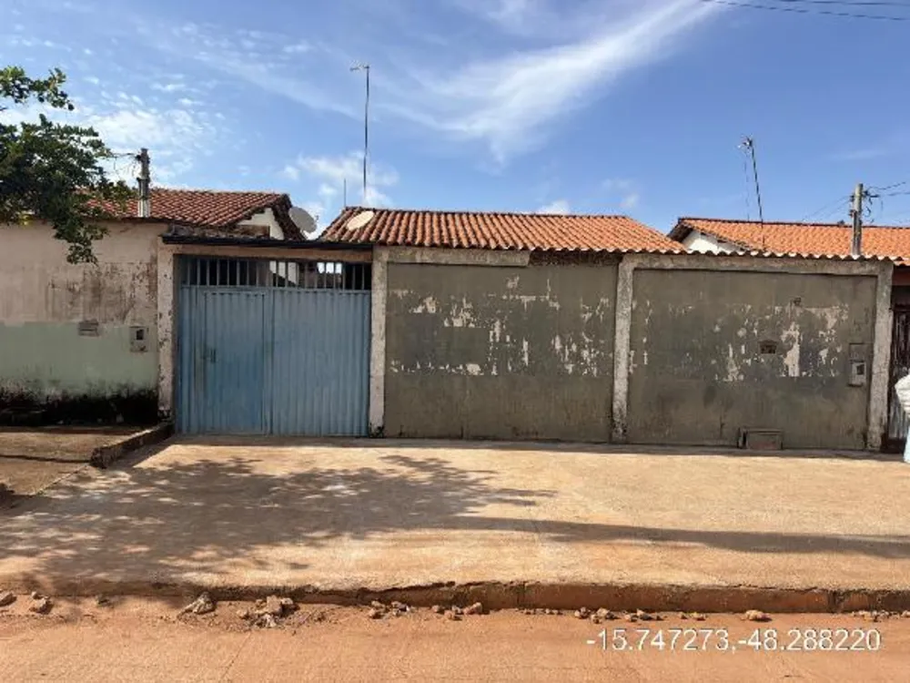 Casa, 3 quartos, 200 m² - Foto 1