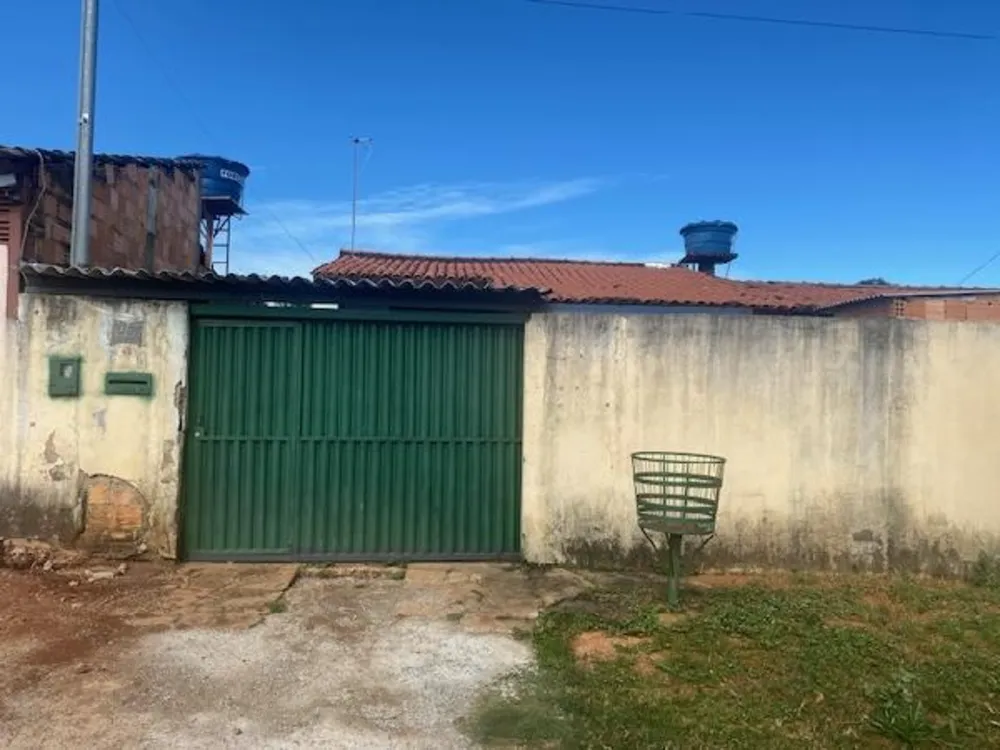 Casa, 3 quartos, 200 m² - Foto 1