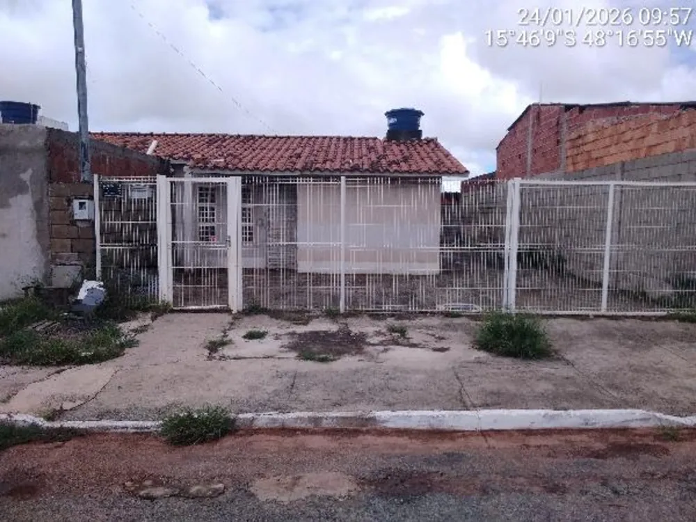 Casa, 2 quartos, 200 m² - Foto 1