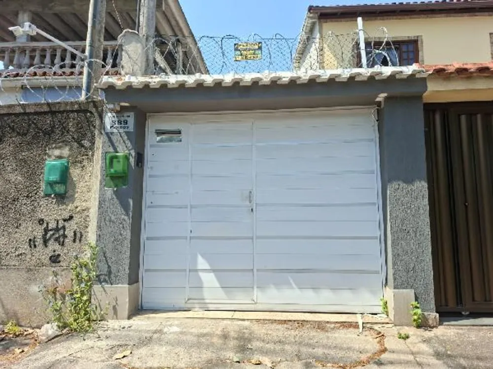 Casa, 2 quartos, 242 m² - Foto 1