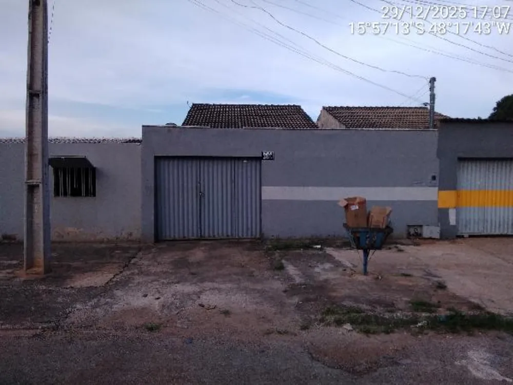 Casa, 2 quartos, 225 m² - Foto 1
