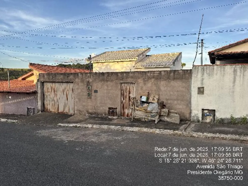 Casa, 2 quartos, 200 m² - Foto 1