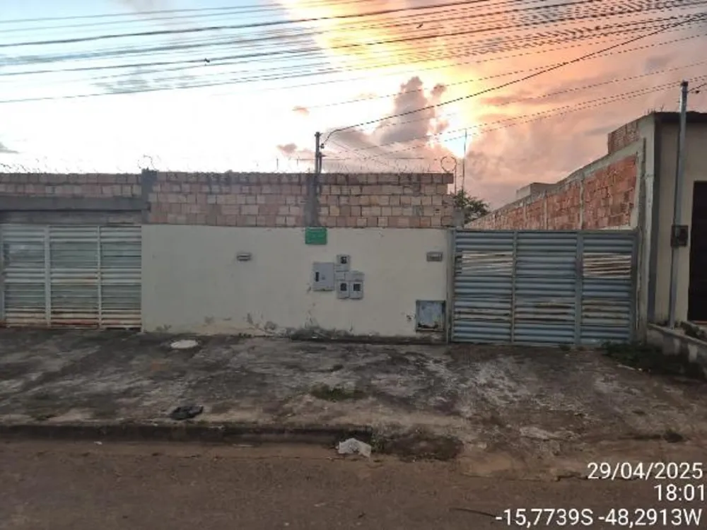 Casa, 3 quartos, 207 m² - Foto 1