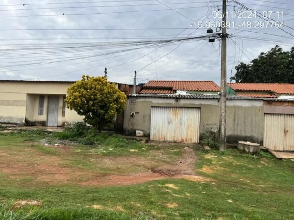 Casa, 2 quartos, 225 m² - Foto 1