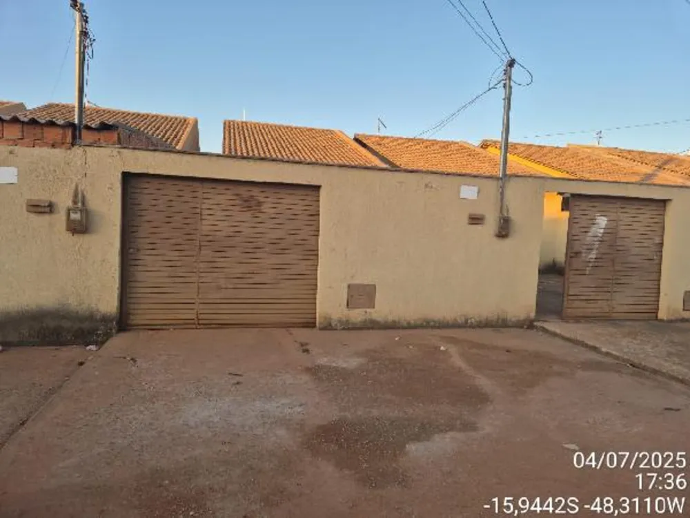 Casa, 2 quartos, 181 m² - Foto 1
