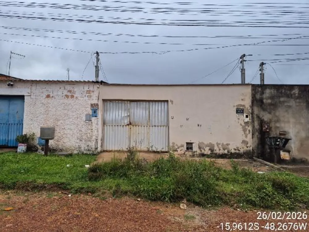 Casa, 2 quartos, 180 m² - Foto 1