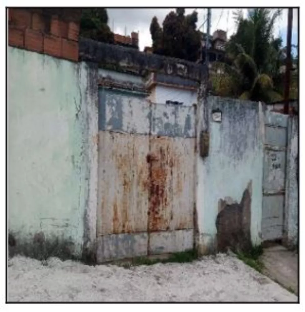 Casa, 2 quartos, 210 m² - Foto 1