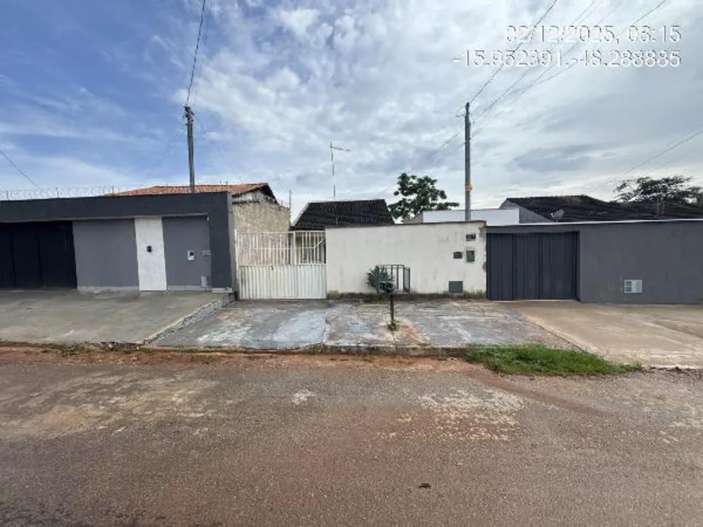 Casa, 2 quartos, 225 m² - Foto 1