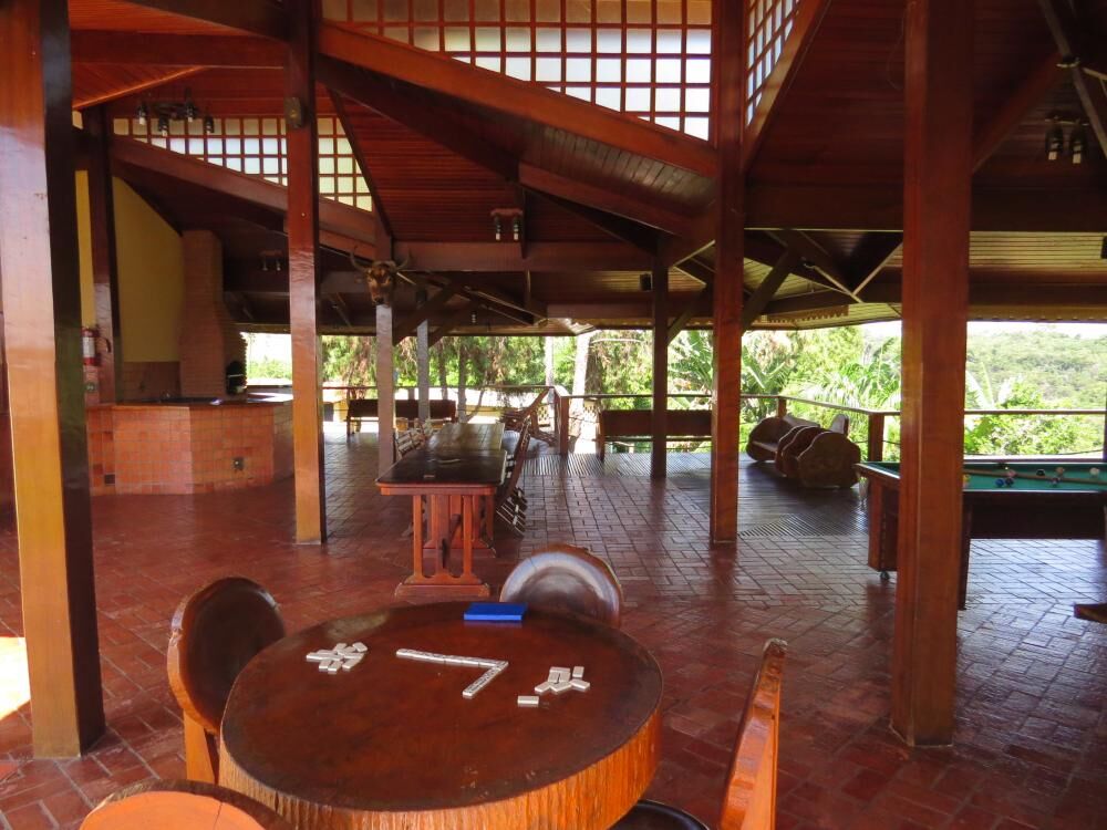 Casa, 8 quartos, 32000 m² - Foto 1