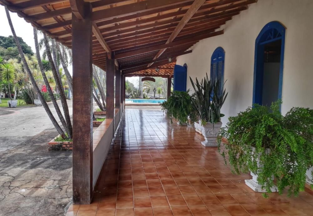 Casa, 8 quartos, 32000 m² - Foto 4