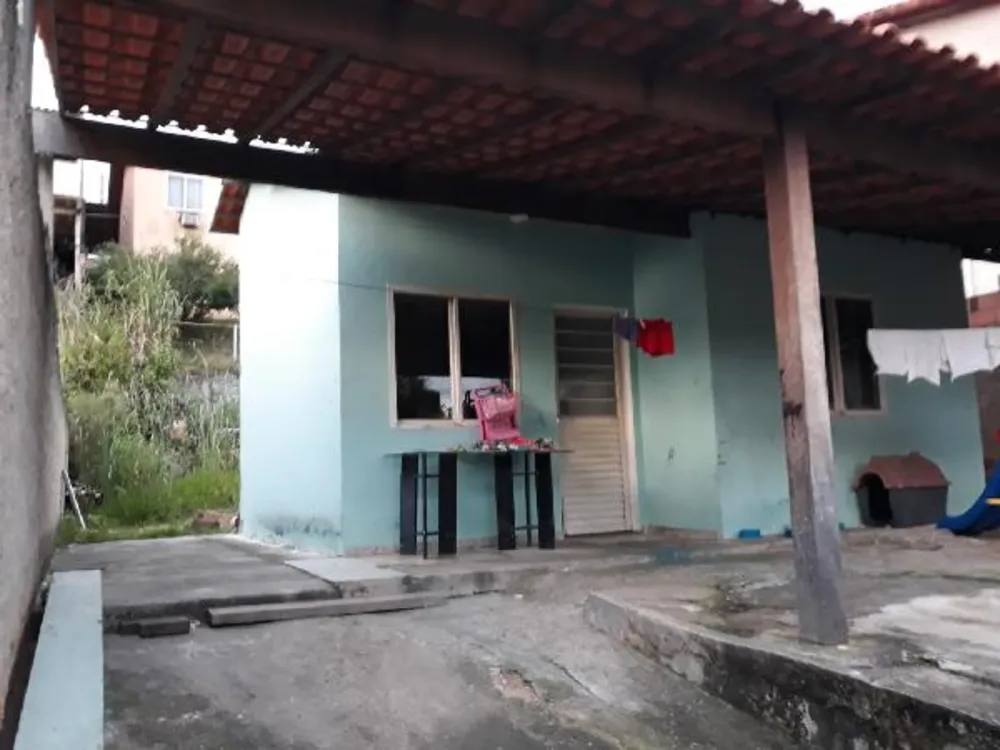 Casa, 2 quartos, 200 m² - Foto 1