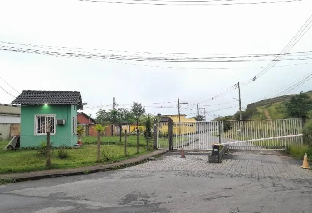 Casa, 2 quartos, 215 m² - Foto 1