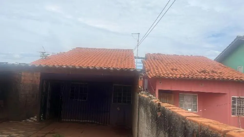Casa, 2 quartos, 180 m² - Foto 1