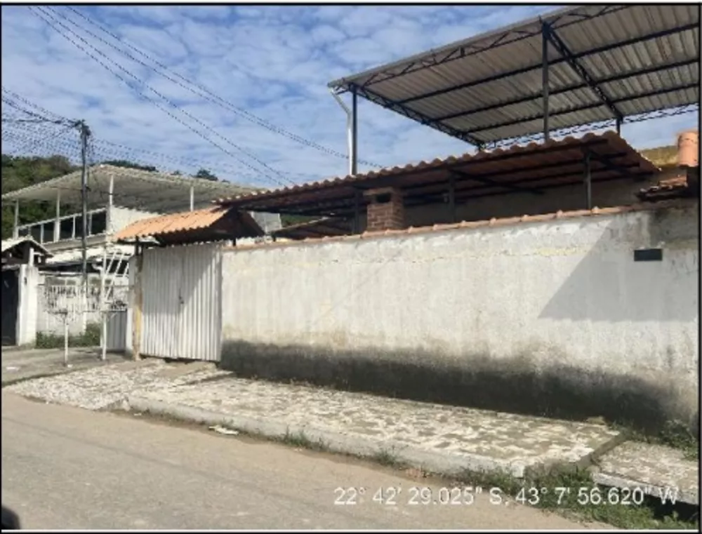 Casa, 2 quartos, 175 m² - Foto 1