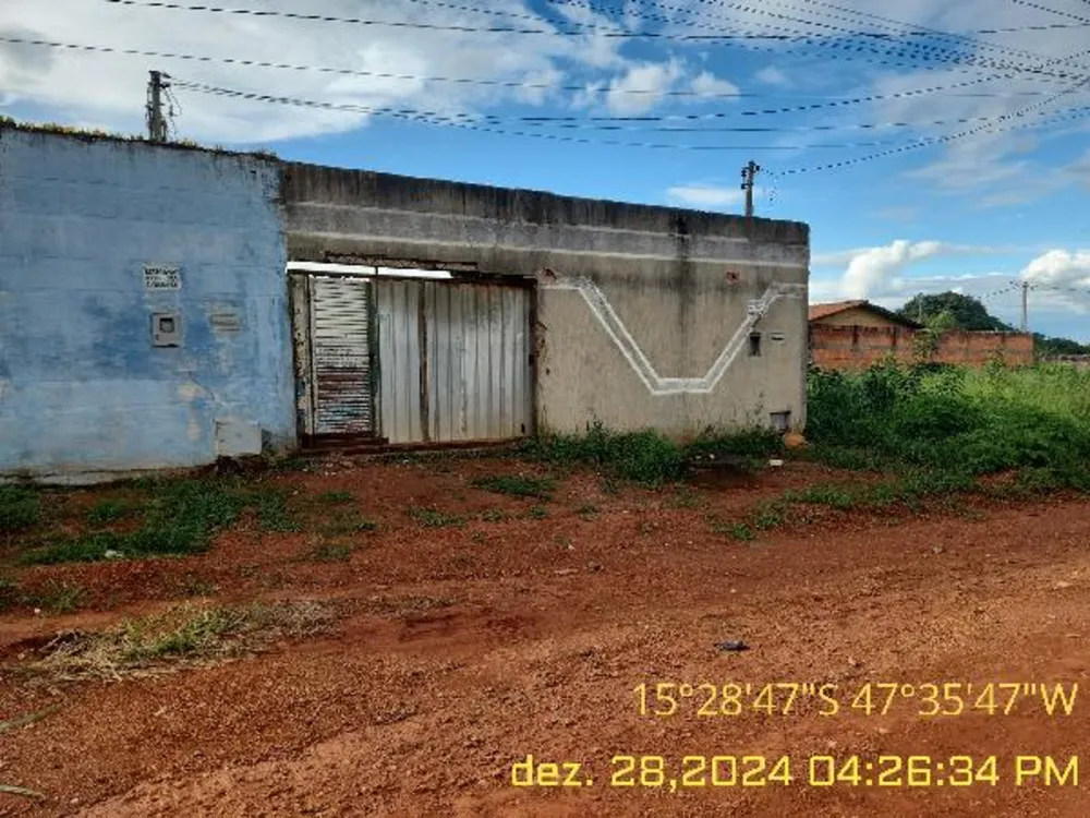 Casa, 2 quartos, 225 m² - Foto 1