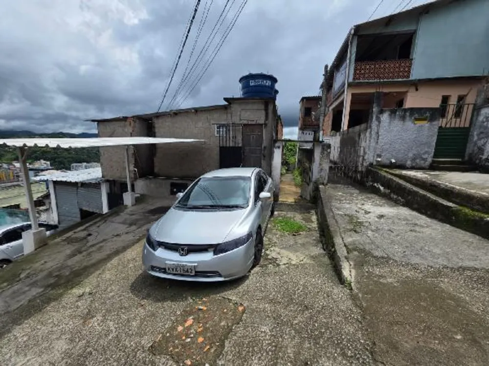Casa, 3 quartos, 216 m² - Foto 1