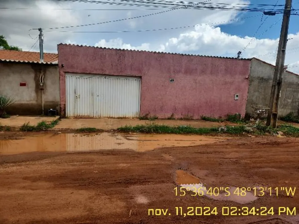 Casa, 2 quartos, 250 m² - Foto 1