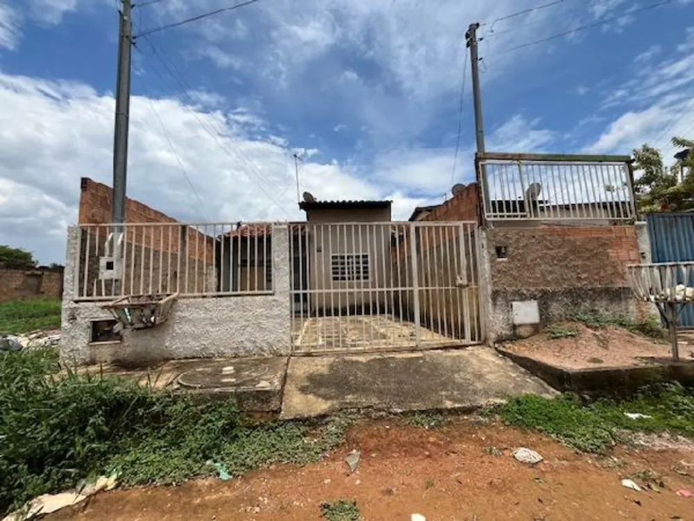 Casa, 2 quartos, 180 m² - Foto 1