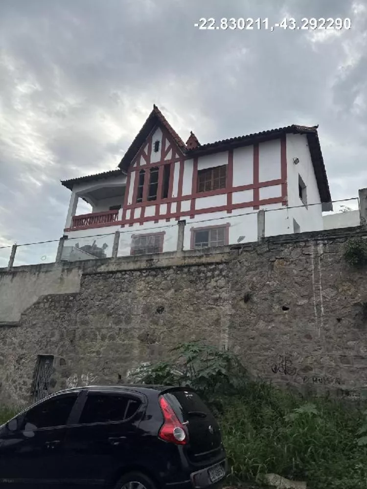 Casa, 3 quartos, 1288 m² - Foto 1