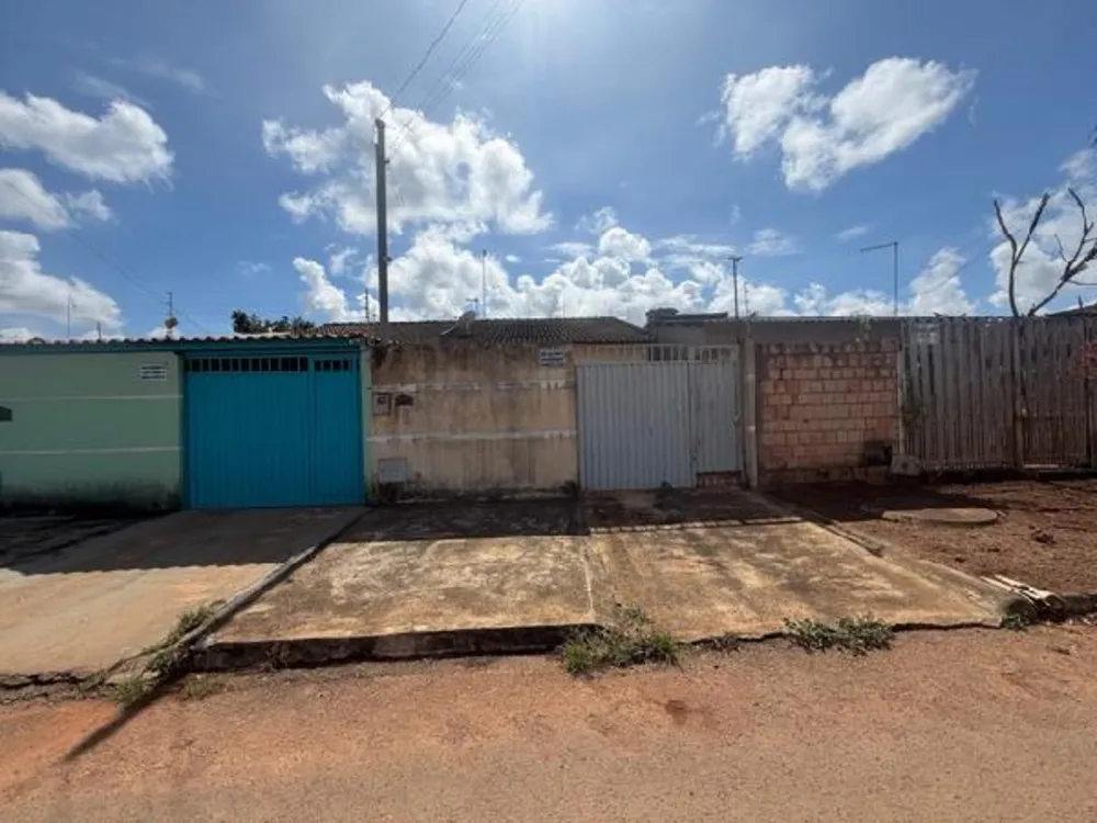 Casa, 2 quartos, 180 m² - Foto 1