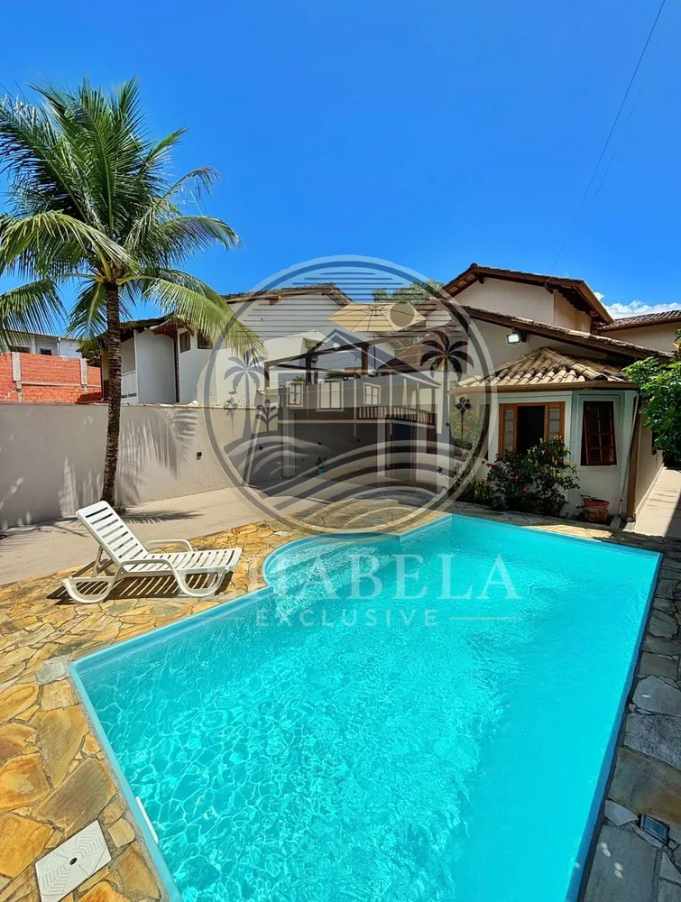 Casa, 5 quartos, 212 m² - Foto 1