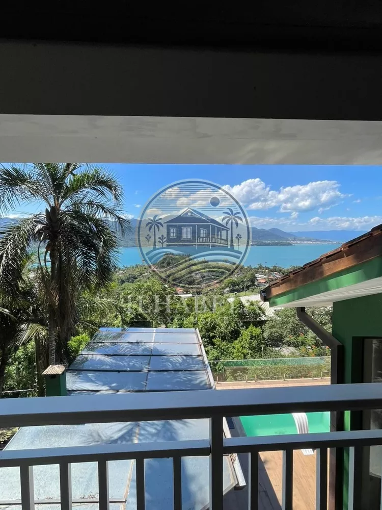 Casa, 4 quartos, 192 m² - Foto 1