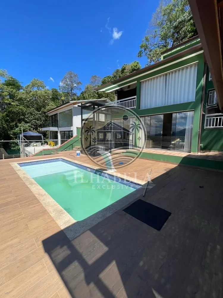 Casa, 4 quartos, 192 m² - Foto 1