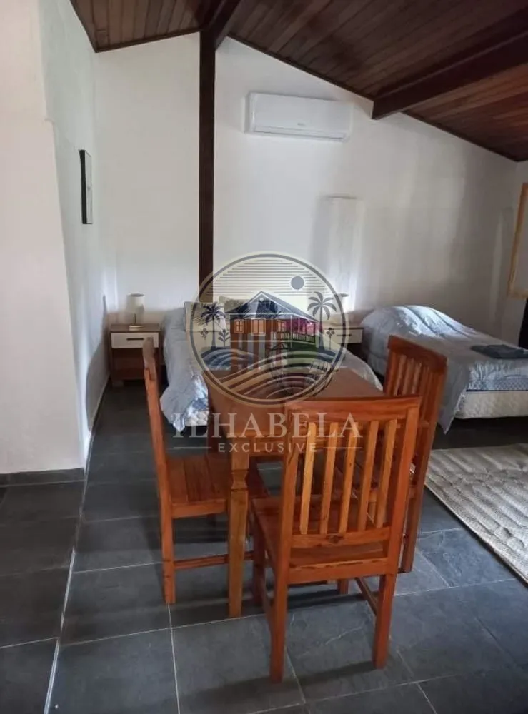Casa, 6 quartos, 200 m² - Foto 16