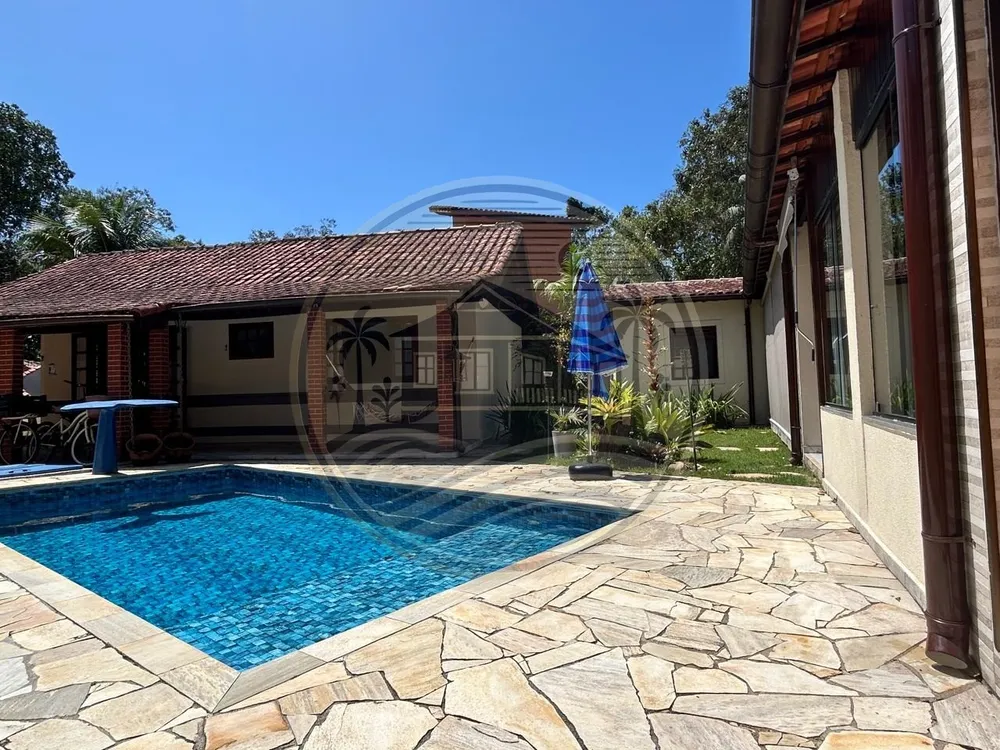 Casa, 5 quartos, 200 m² - Foto 2