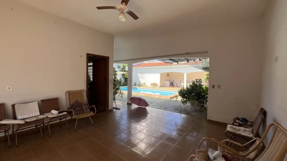 Casa, 3 quartos, 277 m² - Foto 1