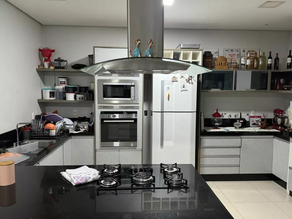 Casa de Condomínio à venda com 3 quartos, 110m² - Foto 1