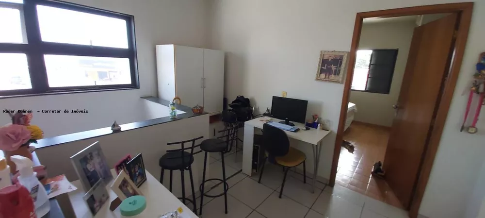 Casa, 6 quartos, 315 m² - Foto 2