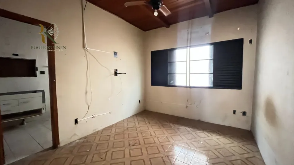 Casa, 4 quartos, 250 m² - Foto 12