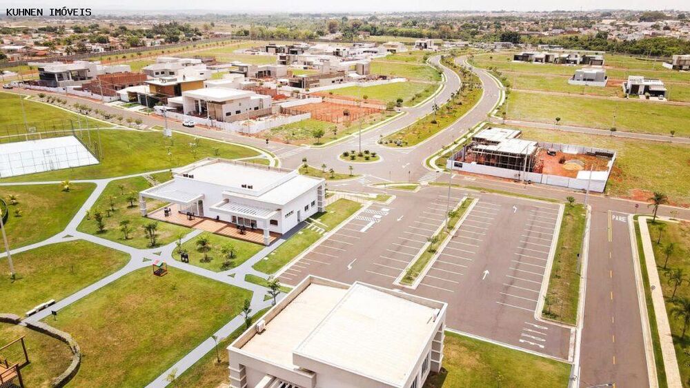 Casa de Condomínio à venda com 3 quartos, 440m² - Foto 4