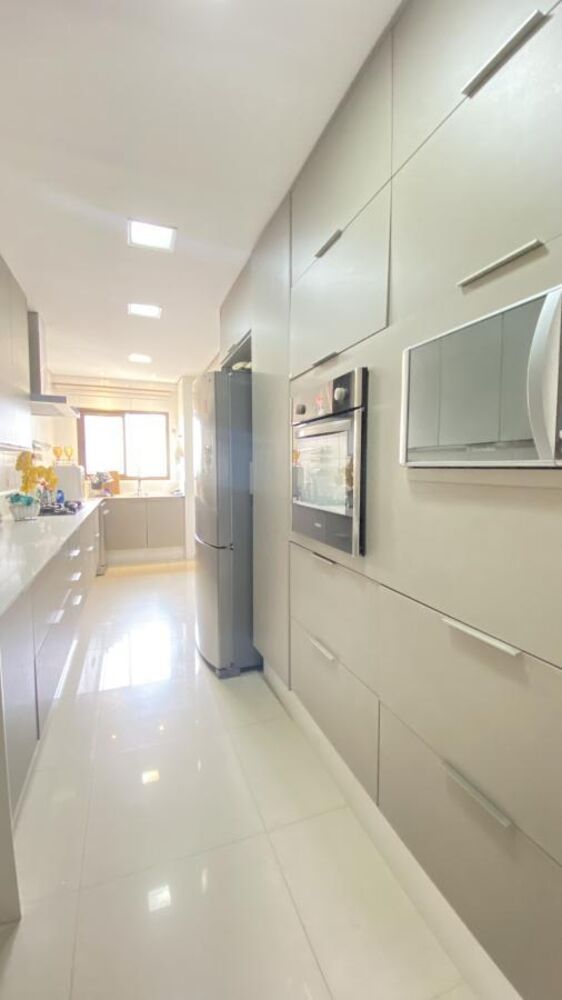 Apartamento à venda com 3 quartos, 166m² - Foto 11