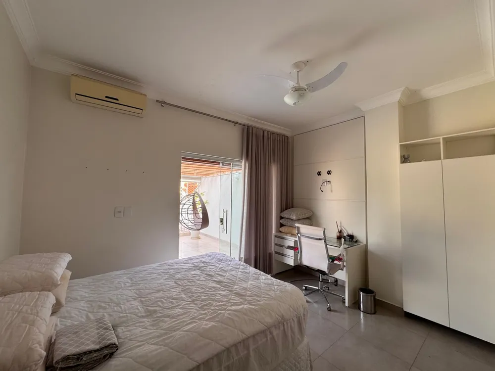Casa, 3 quartos, 268 m² - Foto 11