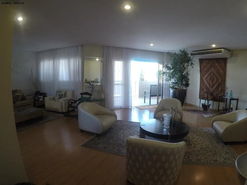 Apartamento, 3 quartos, 260 m² - Foto 3